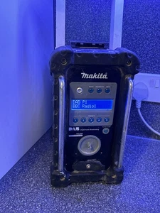 White Makita Dab Portable Radio - Picture 1 of 5