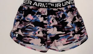 Girls Under Armour Shorts Size YM - Picture 1 of 3