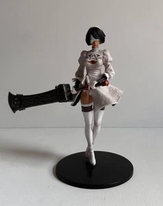NieR Automata 2B White Dress Figure - Official Square Enix Anime 9” 2p Color Ver - Bild 1 von 4