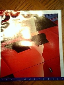 1987  Chevrolet  Camaro  Z28, IROC Original  Sales Catalog - Bild 1 von 1