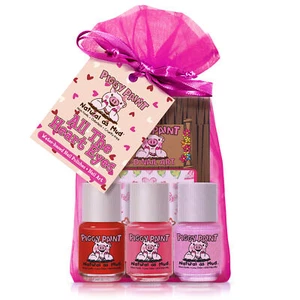 Piggy Paint All The Heart Eyes Gift Set - 0.25 oz. Polishes Kid Friendly and Low - Picture 1 of 7