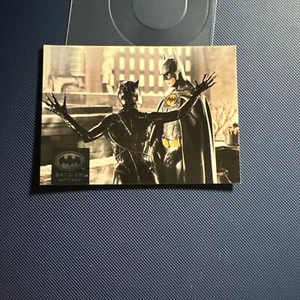 Batman, Catwoman Topps Batman Returns Trading Card #12 NM - Picture 1 of 2