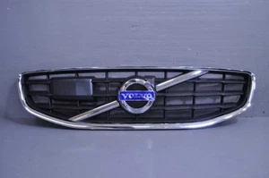 Parachoques delantero parrilla radiador superior Volvo S60 11 13 30795040 - Imagen 1 de 9