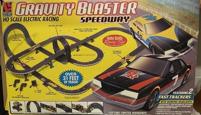 LIFE LIKE GRAVITY BLASTER RACEWAY 31 FT OF TRACK ORIGINAL BOX 90s Tyco Aurora HO - Image 1 of 4