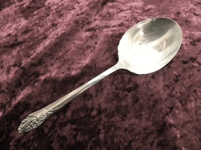 Cazuela/cuchara para servir bayas Oneida Community Silverplate FINA Foto 1 de 4