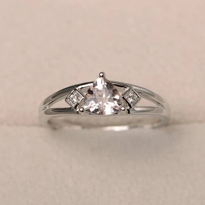 Anillo de promesa de diamantes y morganita natural trillante de 1,06 quilates de oro blanco de 14 quilates talla 7 Foto 1 de 4