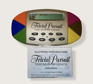 Trivial Pursuit The Best of Genus Electronic Handheld Portable Pocket Game 1997 - Bild 1 von 4