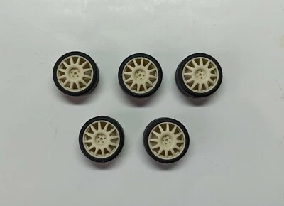 Set 5 Cerchi wheels Braid + 5 pneumatici Rally 1/18 Renault Clio R3T Ottomobile  - Immagine 1 di 4