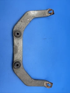 09-20 370Z 09-15 G37/Q40 14-23 Q50 Catalytic Converter Bracket OEM 20711-AF40A - Bild 1 von 2