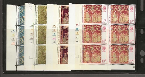 GREAT BRITAIN Cylinder Blocks of 6...Sc# 798-801...Mint NH...1976..SCV $7.80++ Cover