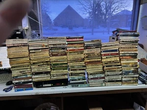 GIANT Louis Lamour Western Book Lot Of 221 Collection L’Amour Vintage Sackett - Picture 1 of 15