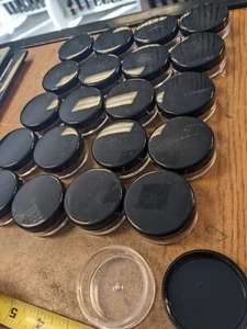 21 small containers plastic w/screw on lid lot S53 - Picture 1 of 3