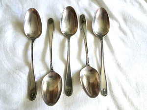 Lot of 5 Oneida / 1881 Rogers Silverplate 1919 CHIPPENDALE Pattern Teaspoons - Picture 1 of 4
