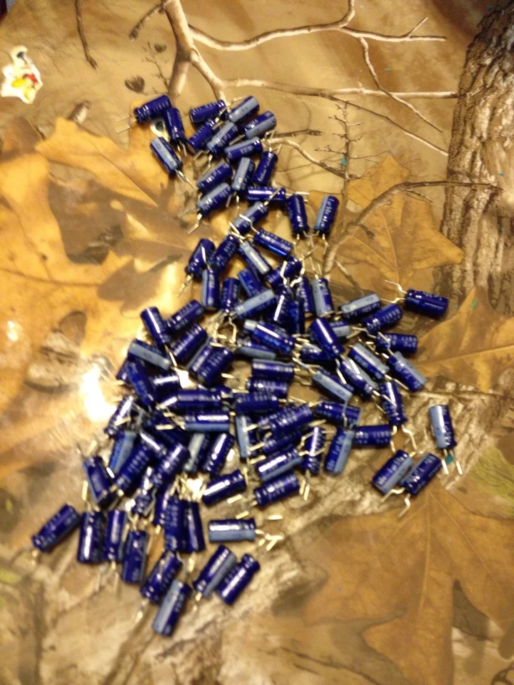 Group Lot Of 140 B9817 Nichicon Electrical Parts Lot - Image 1 of 1