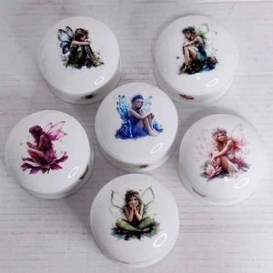 Bone China Round Trinket Box with Lid - Foto 1 di 25
