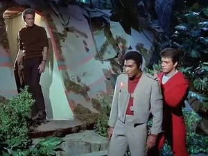 Fan Fave Land of the Giants TV Script “The Trap” (10/31/67) Ep. #8 – Reprint - Picture 1 of 4