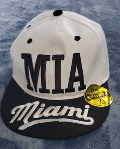Neu ohne Etikett Miami Baseballkappe Druckknopflasche weiß/schwarz Markenlos - Bild 1 von 8