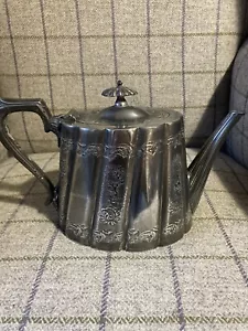 Antique Victorian Plated Teapot, Walker Halls Of Shefield With Floral Engraving - Picture 1 of 14