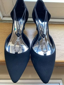 NEW Easy Street Womens Alive@5 Black Suede Pump Rhinestone Trim 8.5W 2.5” Heel - Picture 1 of 7