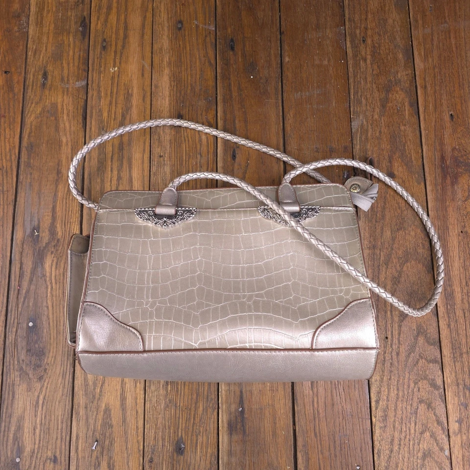 Cartera Bueno Plateada Estampado Animal Piel de Cocodrilo en Relieve Diseño 6 Compartimentos con Cremallera Foto 1 de 4