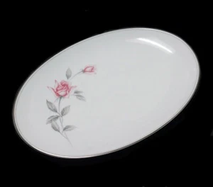 Plato ovalado de porcelana Noritake China Rosemarie 6044 Japón 12,25x8,25 - Imagen 1 de 5