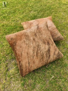 FUNDA DE ALMOHADA DE CUERO DE VACA HECHA A MANO FUNDA DE ALMOHADA ATIGRADO HAIRON - Imagen 1 de 5