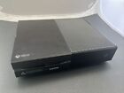 Xbox One Console Model 1540  - Powers On- For  Parts Or Repairs 500Gb