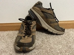 Scarpe da passeggio tonificanti Avia 9997 Avi Motion da donna taglia 8 El Moro toner tonificanti EU 39 ottime condizioni - Foto 1 di 9