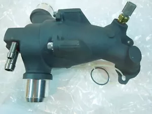 ASTON MARTIN WATER CROSS-OVER ASSEMBLY 1R12-32-10334 NEW OEM - Bild 1 von 5