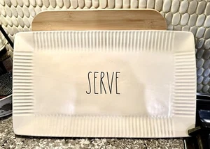 Rae Dunn SERVE Teller Handwerker Sammlung von Magenta Serviertablett - Bild 1 von 2