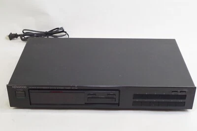 Kenwood KT-58 Quartz Synthesizer AM/FM Stereo Tuner - Image 1 of 3