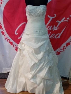 Wedding Dress size 12 ivory taffeta A.C.E., check measurements, E - Picture 1 of 7