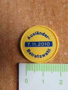 EINKAUFSWAGENCHIP von 2010 - Thema: Ausländer - Beiratswahl vom 7.11.2010 - Chip - Bild 1 von 3