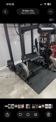 Rizo y extensión de pierna montados en rack para series T-3 o X-3 Foto 1 de 2