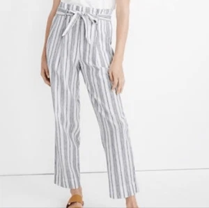 Madewell Size 8 Linen-Cotton Paperbag Pants Navy Blue and White Striped Ankle - Picture 1 of 9