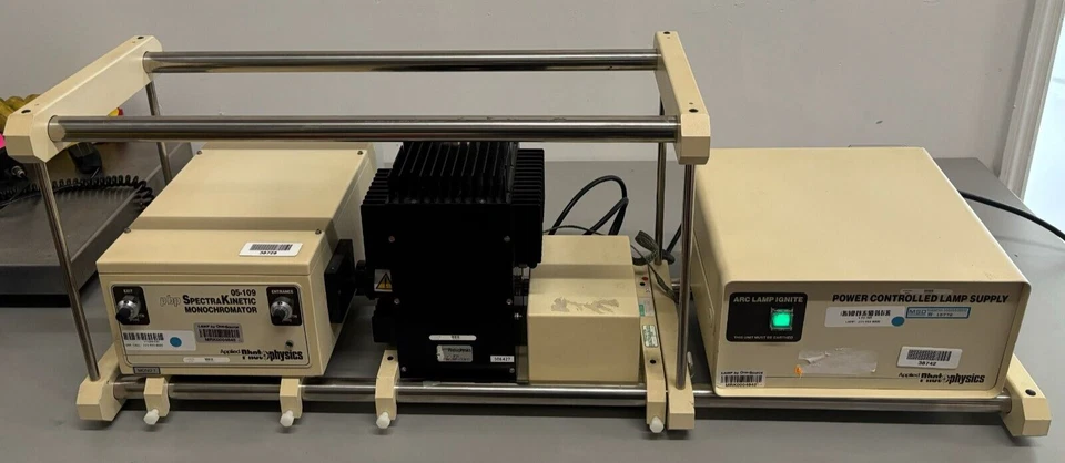 Sistema monocromático Spectra Kinetic Applied PhotoPhysics 05-109 Foto 1 de 4