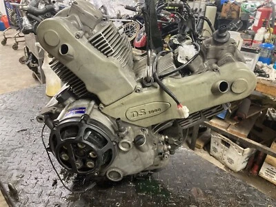 Motor Ducati Multistrada 1000 DS 04 Foto 1 de 4