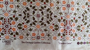 LIBERTY DRUCK BAUMWOLLE STEPPSTOFF * THE ORCHARD GARDEN COLLECTION * Türkis... - Bild 1 von 1