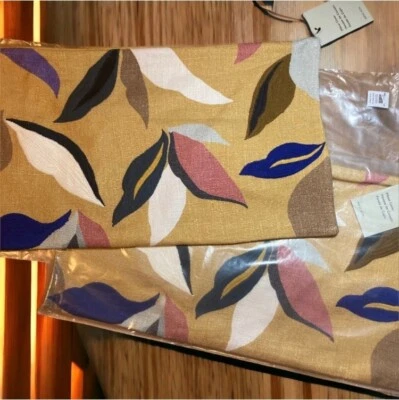2 West Elm Leaf Scandi Leaf Linen Blend Lumbar Pillow Covers NWT 12x21 - Image 1 of 4