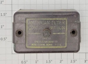 American Flyer XA10961-13 S Scale Brown with Yellow Print Control Button - Picture 1 of 2