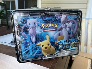 ~ESP~ Spanish FALL 2019 Collector Chest Armored Mewtwo Charizard Pikachu Promo + - Picture 1 of 7