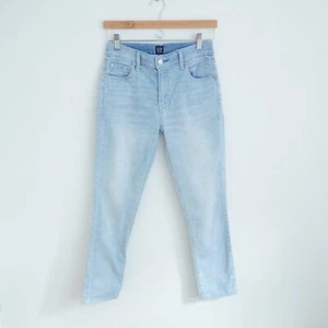GAP Girlfriend Jeans - Light Blue Denim / Lightweight : W24 / L24 - Preloved VGC - Picture 1 of 6