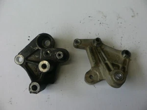 01 Honda CBR600 F4i Lower Shock Engine Mount Parts - Foto 1 di 1