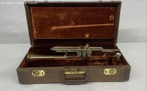 Old's Ambassador Trumpet W/ Case - Picture 1 of 8
