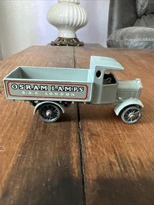 1957- NEAR MINT LESNEY MATCHBOX YESTERYEAR Y6A-OSRAM LAMPS 1916 GREY AEC LORRY - Picture 1 of 17