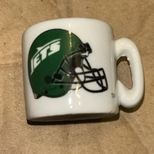 New York Jets Vintage NFL Football Mini Mug 1.25" Gumball Prize Helmet Logo - Picture 1 of 3