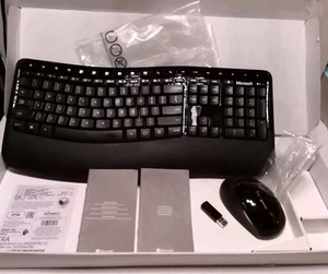 Microsoft Wireless Comfort 5050 Desktop 2022 Model 1728 Keyboard, Mouse & Dongle - Picture 1 of 12