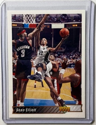 1992-93 Upperdeck Basketball Card #131 Sean Elliot San Antonio Spurs - Image 1 of 2