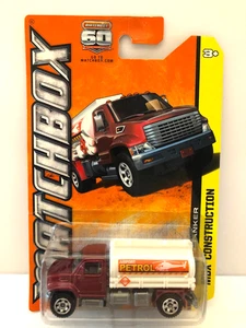 MATCHBOX UTILITY TANKER AIRPORT PETROL FROM 2012 - Picture 1 of 2