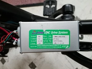 Controlador de motor sin escobillas LSW06-90B1CFSB 36V 15A Controlador LSW1275-27-2F - Imagen 1 de 1